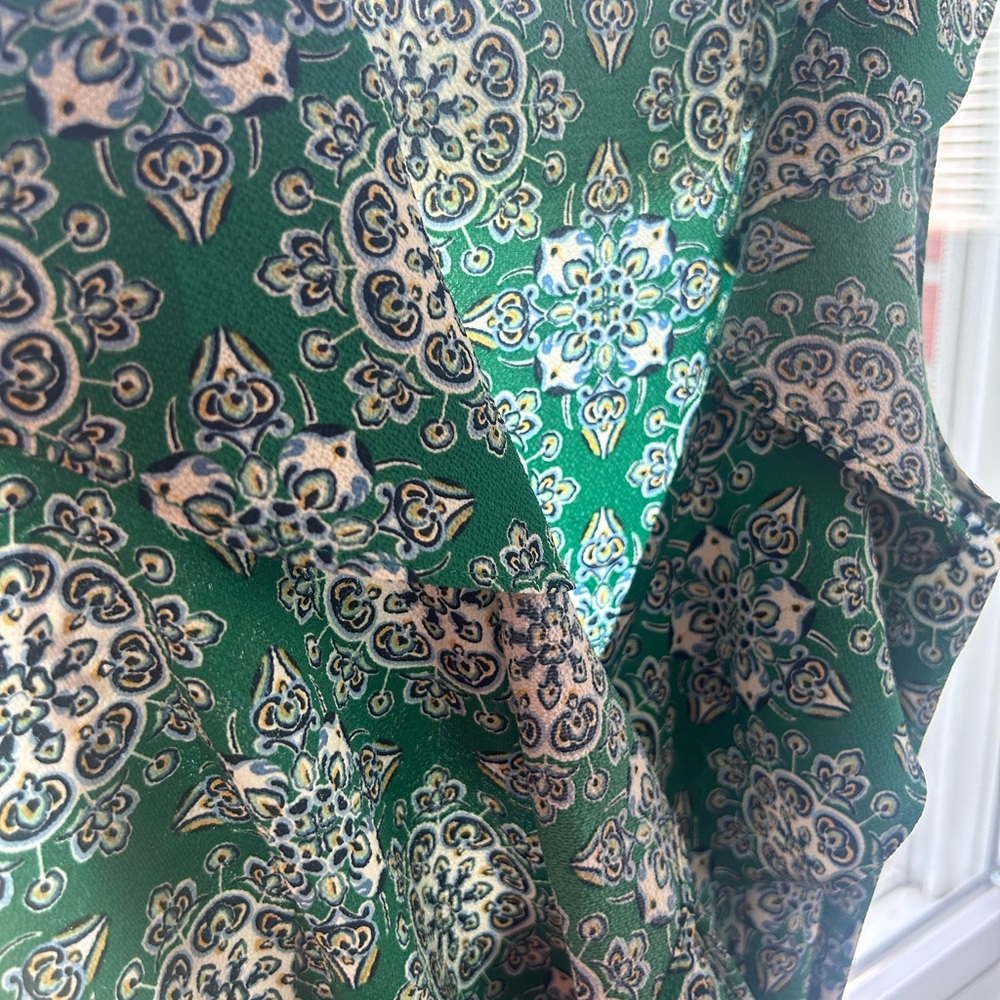 Max studio green wrap dress- M, medium - Picture 3 of 5